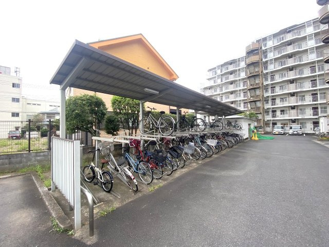 ハイツ越谷の駐輪場|駐輪場