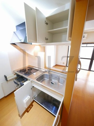 アルビオ北新横浜のキッチン