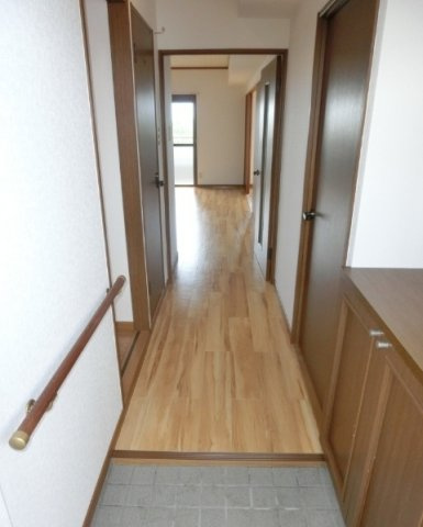 熊本市南区土河原町のアパートの玄関