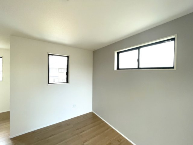 岡山市中区高屋　戸建ての洋室|7.2帖洋室です。