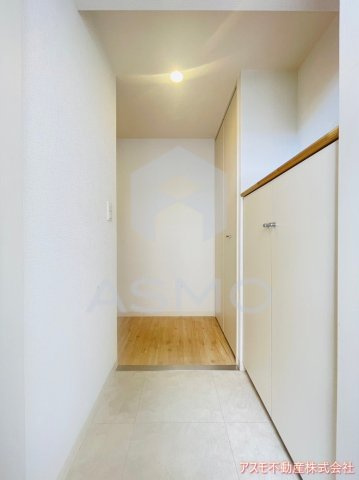 【玄関】 | アール・オーハイム松崎町 | 同マンション別部屋　参考写真