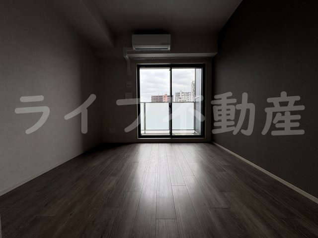 ブランシエスタ森ノ宮の居間・リビング|こちらの居間で趣味の時間をお楽しみください