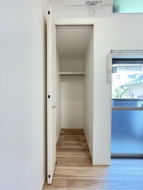Le Cocon Six Takeshita(ﾙｺｺﾝｼｯｸｽﾀｹｼﾀ）の収納