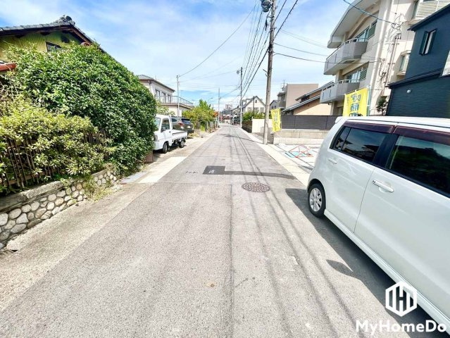 守山区村合町の前面道路含む現地写真