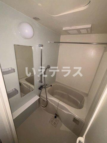 プレサンス神戸セレスティアの浴室