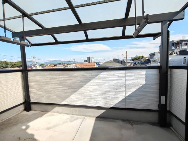 堺市東区西野中古戸建のバルコニー
