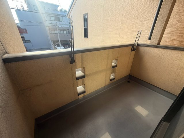 東柳町