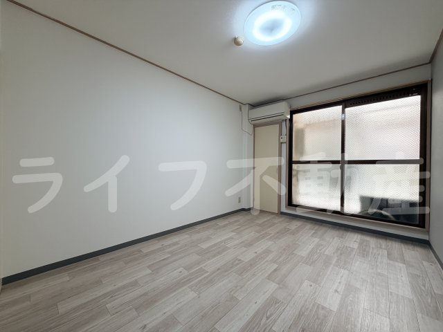 エトワールヴィルーR瓜生堂の内装|中はこのようになっています