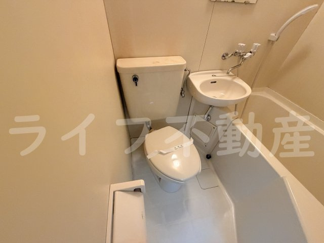エトワールヴィルーR瓜生堂のトイレ|トイレもきれいです