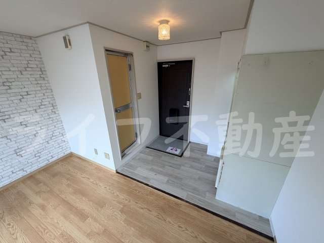 エトワールヴィルーR瓜生堂の内装|おしゃれな内装です