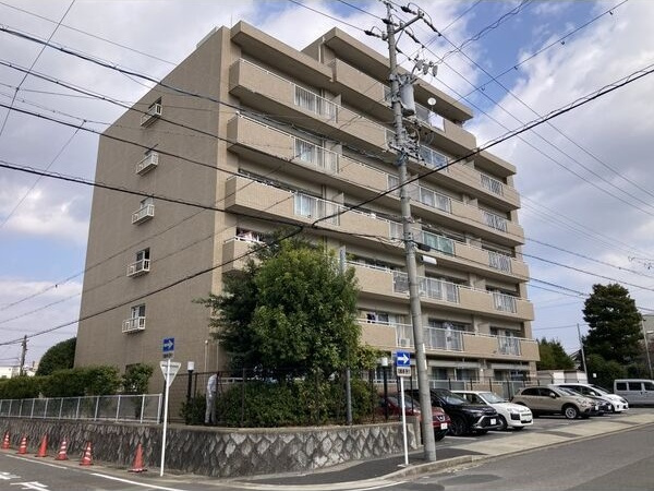 エルスタンザ原の外観