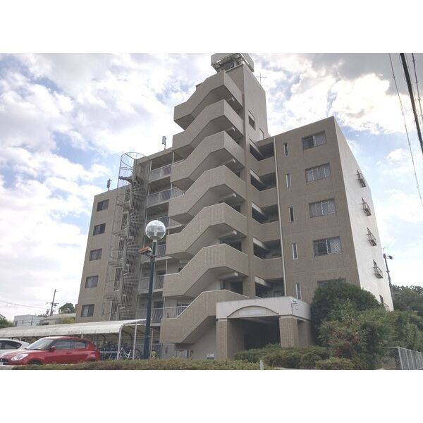 エルスタンザ原の外観