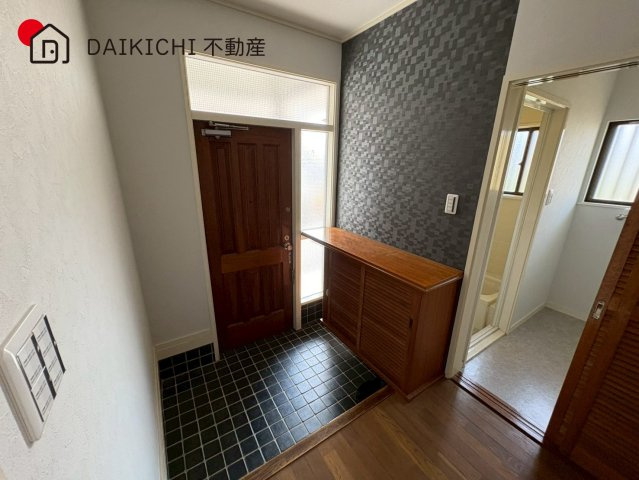 【玄関】 | 日高市武蔵台4丁目　中古戸建