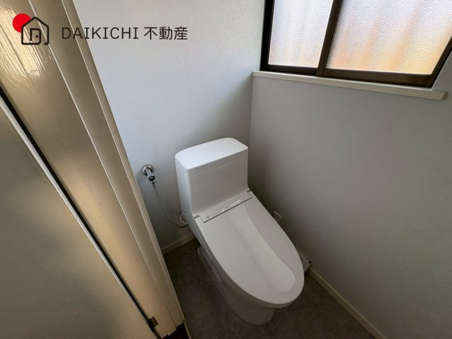 【トイレ】 | 日高市武蔵台4丁目　中古戸建