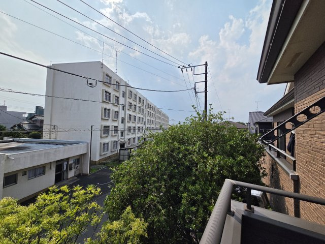 内山アパートの展望