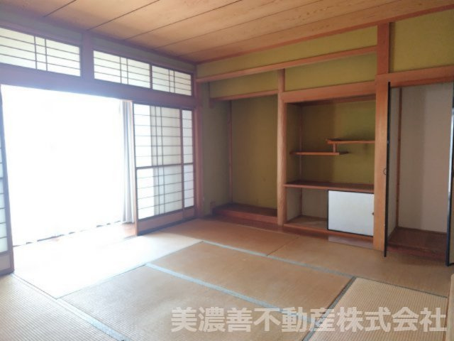 ６７０２０　岐阜市古市場中古戸建ての和室