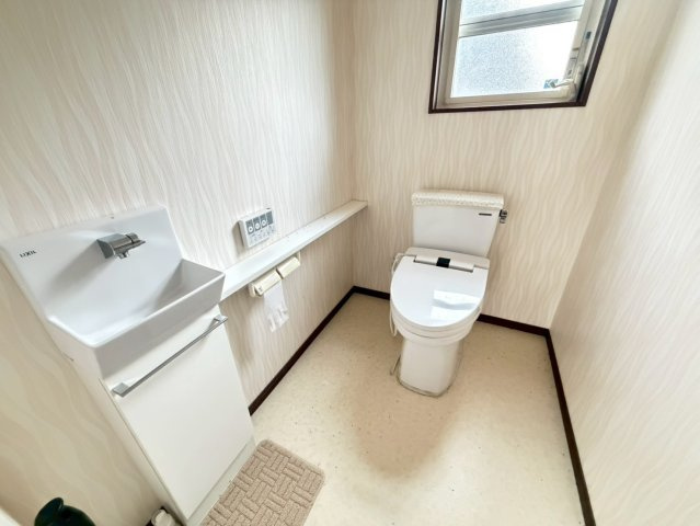 和歌山市松江・中古戸建・117039のトイレ