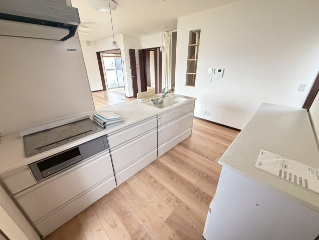 和歌山市松江・中古戸建・117039のキッチン