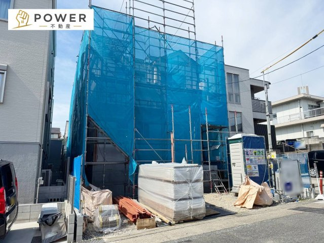 緑区黒沢台１丁目　全１棟の外観|信頼の施工会社による丁寧な家づくりが進行中です。完成まで責任を持って工事を進めてまいります。