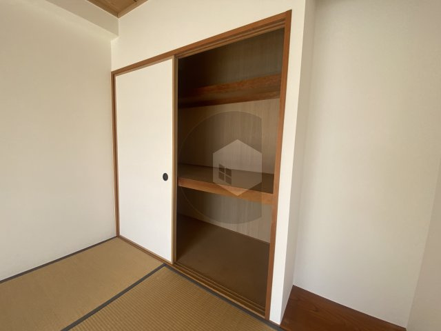 サン・ローレルの収納