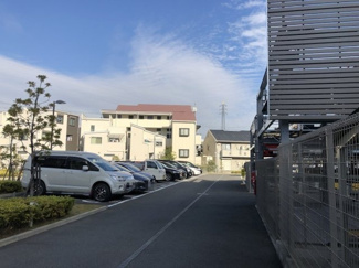 【駐車場】 | ジェイグラン・エル茨木