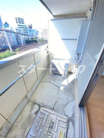 大阪市東淀川区東中島１丁目の賃貸マンションのバルコニー
