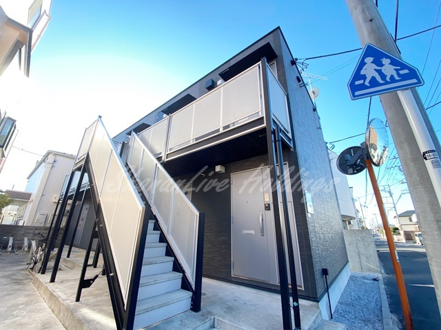 藤沢市本鵠沼１丁目のアパート