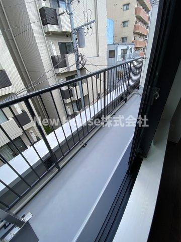 デュオメゾン池袋オヴェストのバルコニー
