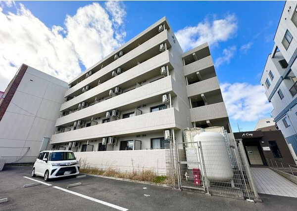 A・City柴田本通の外観
