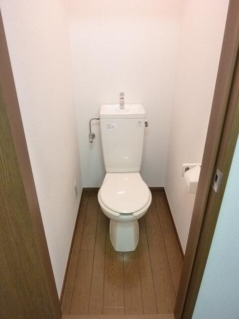 シャンブル一之江Ⅹのトイレ
