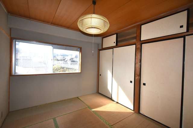 ニューライフ国見マンションの和室