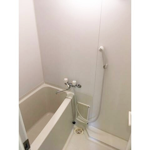 藤沢市下土棚の賃貸マンションの浴室
