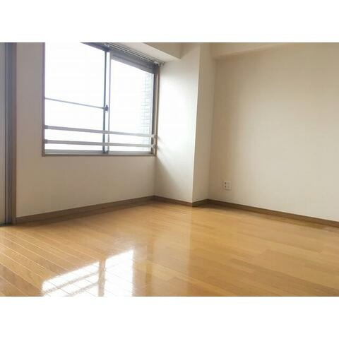 藤沢市下土棚の賃貸マンションの居間・リビング
