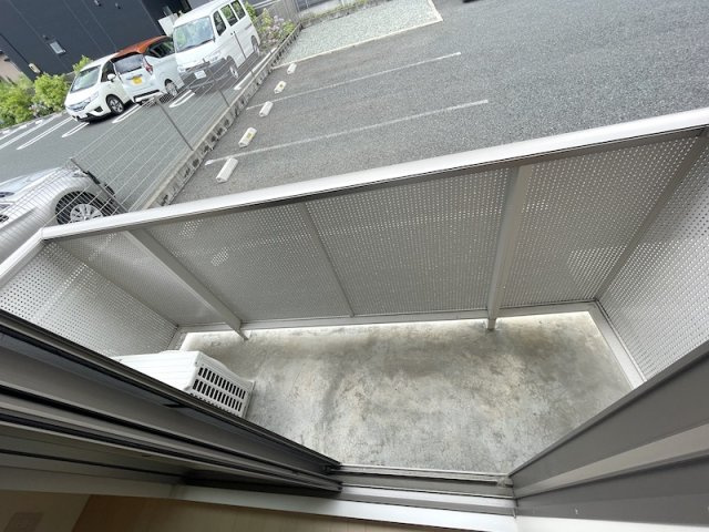 ジェミニ向中野　壱番館のバルコニー