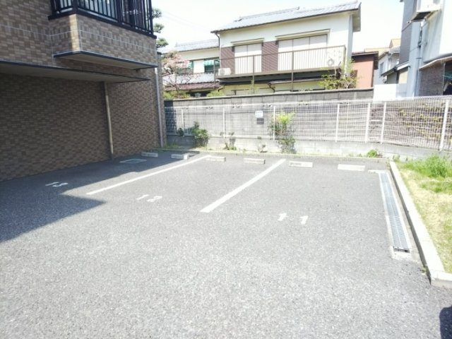 タッチ塚口のその他