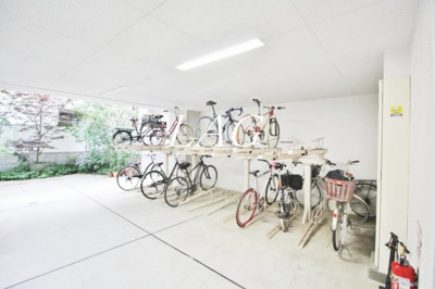 【その他共用部分】 | ブランピュール木場公園 | 駐輪場です。
