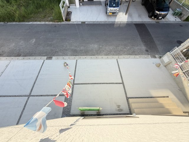 読谷村大湾　第2（全2棟）ラスト1号棟の駐車場|1号棟　並列駐車3台可♪