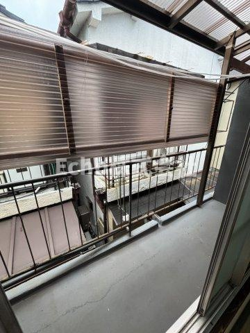 東大阪市川田中古テラスハウスのバルコニー
