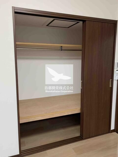 総建メゾン三幸の収納