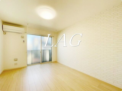 【居間・リビング】 | イースターリリー川口 | 洋室のお部屋です。