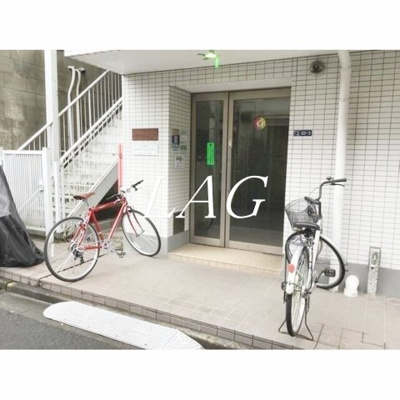 【エントランス】 | グリーンシャンク | エントランスです。
