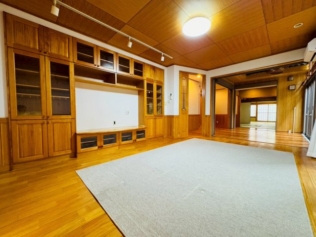 嵐山宮ノ前町の居間・リビング