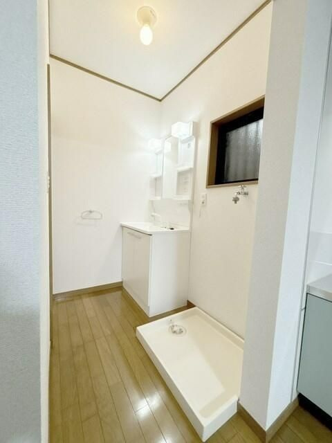 コーポアイコウシンの洗面所