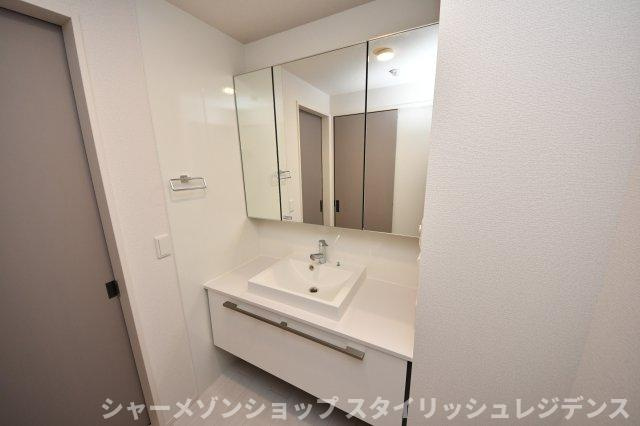 D-ROOM原町の洗面所