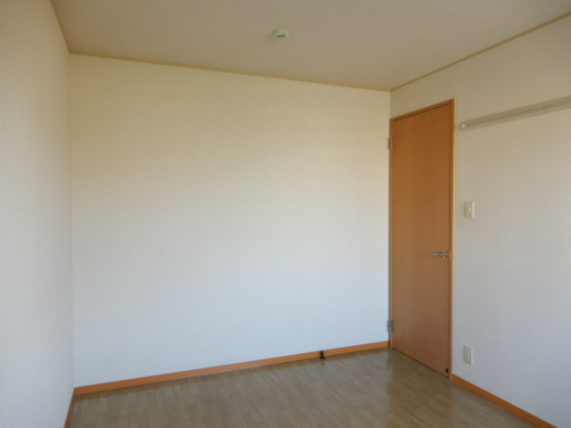 加古郡播磨町北本荘５丁目のハイツの寝室
