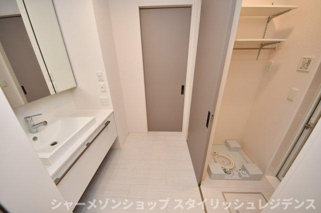 D-ROOM原町の玄関