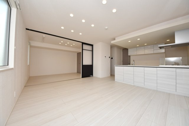 D-ROOM原町の居間・リビング