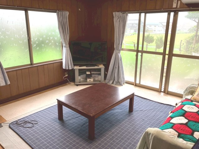 中古戸建　不破郡垂井町府中　昭和55年築の居間・リビング