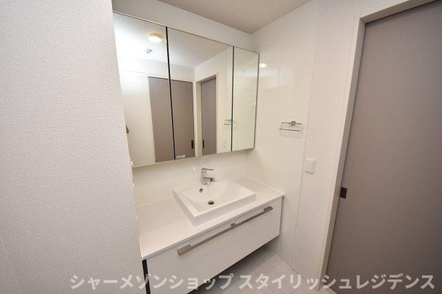D-ROOM原町の洗面所