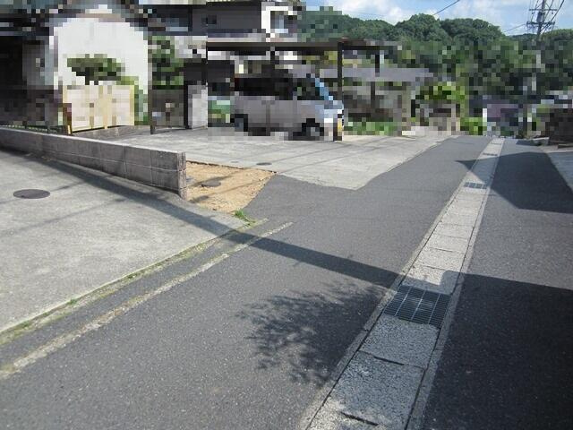 【トーヨーホーム売主/売土地】岩倉町馬場の前面道路含む現地写真|前面道路含む現地写真